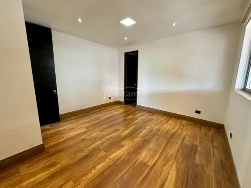 Casa En Arriendo En Altos Del Escobero. Cod A776054