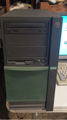 Computadora Workstation Siemens Nixdorf Pentium 2. Retro 