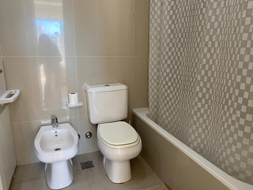 Excelente Dos Ambientes En Palermo Con Vestidor, Baño En Suite Y Toilette. Edificio Con Amenities.