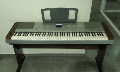 Teclado Yamaha Dgx-640