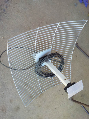 Antena Wireless De Grade Usb 20dbi Com Cabo De 10 Metros (Usado)