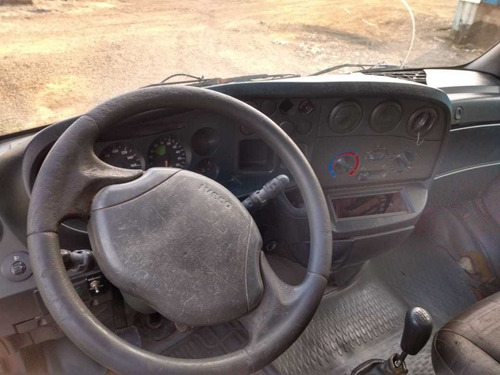 Imagem 5 de 7 de Iveco 55c16