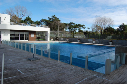 Imagen 18 de 24 de Ocena Drive Apartamento 1 Dormitorio Piscina Climatizada Departamento En Venta Ubicado En Roosevelt, Punta Del Este, Punta Del Este / Maldonado