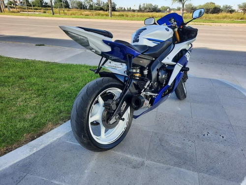 Imagen 3 de 15 de Yamaha R6