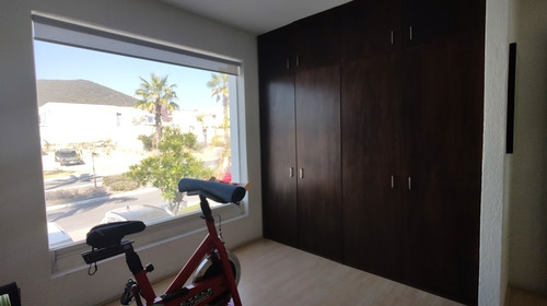 Casa En Venta En Real De Juriquilla
