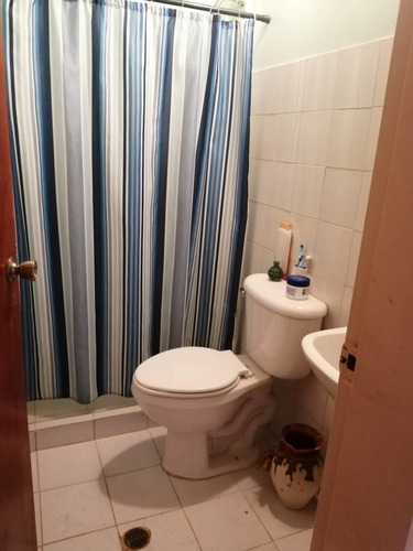 Imagen 8 de 14 de Casa En Altos Del Águila Charallave