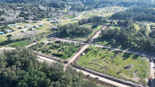 Oportunidad Terrenos De 1.000 Mts Financiados Hasta En 5 Años En Barrio Cerrado Con Servicios En Punta Ballena