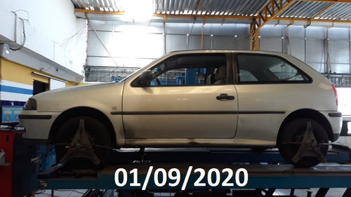 Gol Plus 1.0 16v 2001