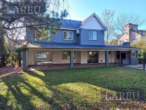 Imagen 6 de 7 de Casa En Venta - Los Fresnos (pilar)