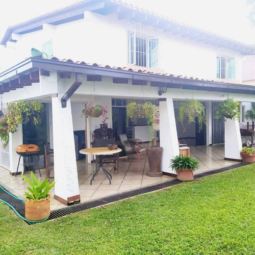 Imagen 10 de 14 de Excelente Quinta En Venta La Lagunita, Contry Club, El Hatillo, Solo Llamadas Sin Whastsap