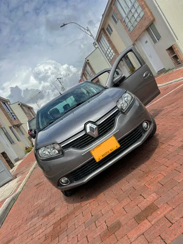 Renault Logan 1.6 Privilege / Intens