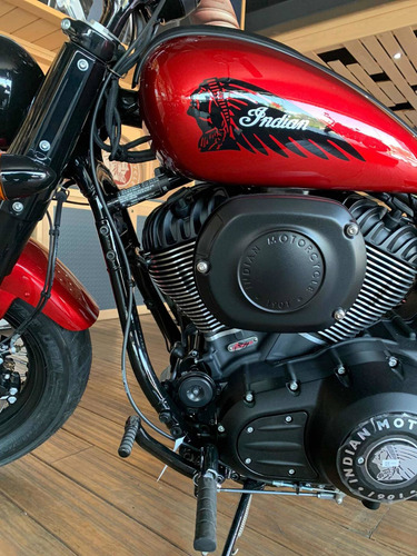 Imagen 7 de 8 de Indian Chief Bobber Ruby Metallic 2022