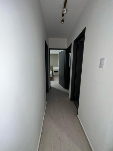 Alquiler De Apartamento En El Bosque Res. Holyday Palace