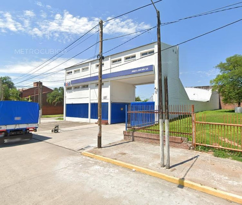 Imagen 2 de 23 de Galpón - Villa Urquiza