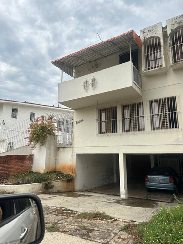 Yr Apartamentoquinta A Precio De Oportunidad En Trigal Sur