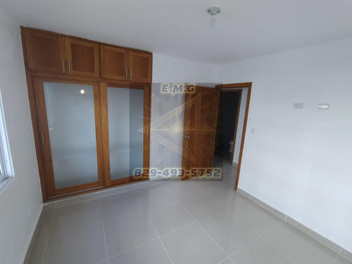 Primer Nivel En La Hispanoamericana Nuevos Apartamento Tipo