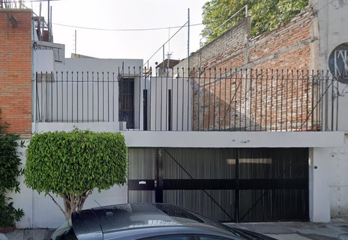 Casa En Venta En Colonia Educación, Coyoacán, Cdmx. Af*