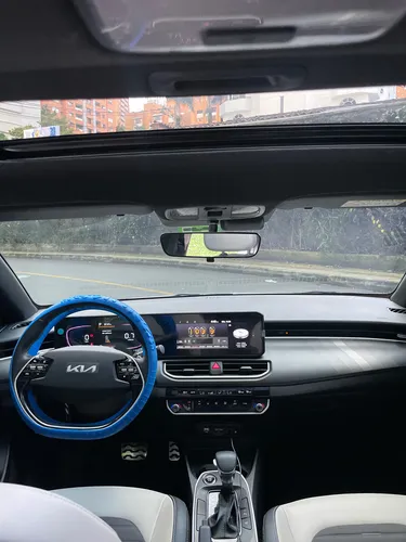 Kia K3 Cross 1.6 Zenith