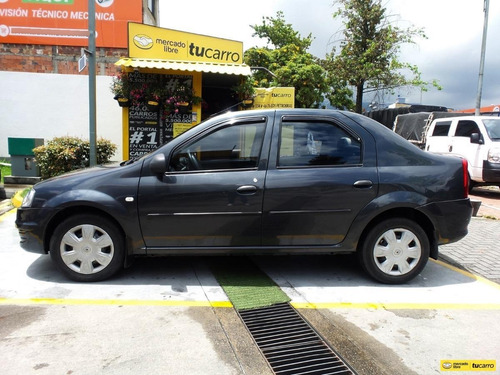 Imagen 5 de 25 de Renault Logan 1.4 Familier