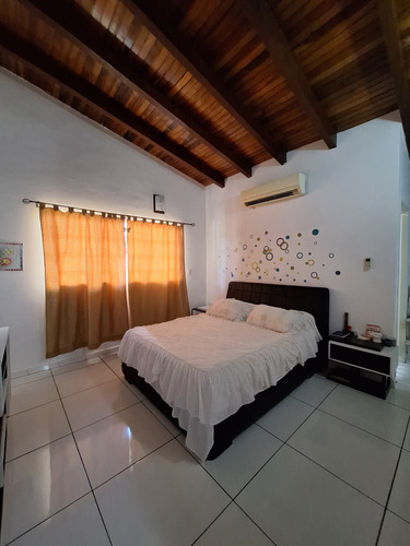 Se Vende Casa 435m2 7h/5b/4p Charallave Country Club