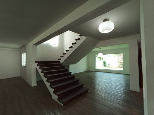 Imagen 13 de 25 de José Colmenares Vende | Casa En Guataparo Country Club (foc-648)