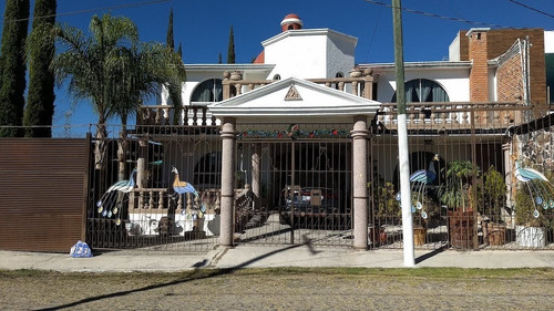 Casa En Venta Con Alberca En Huertas La Joya Queretaro