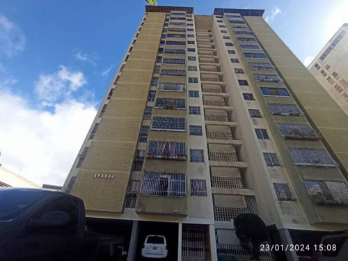 Apartamento En Venta, San Antonio De Los Altos, Las Minas