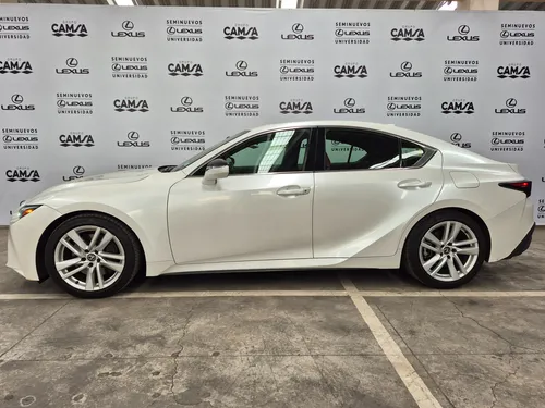 Lexus IS 4p 300 Premium L4/2.0/T Aut