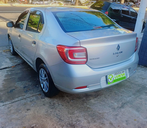 Renault Logan 1.0 16v Authentique Hi-flex 4p