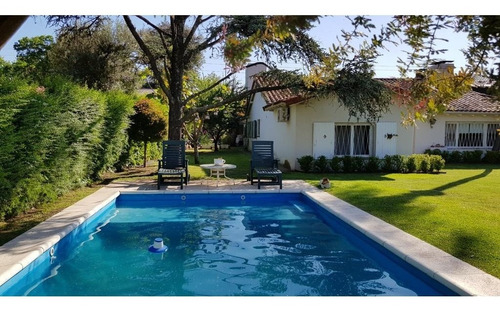 Imagen 2 de 24 de Hindú Club - Alquiler 2da Quinc.enero 2023. Hermoso Chalet En Pb C/ 3 Dorm. En Suite. Lote 1078 M2
