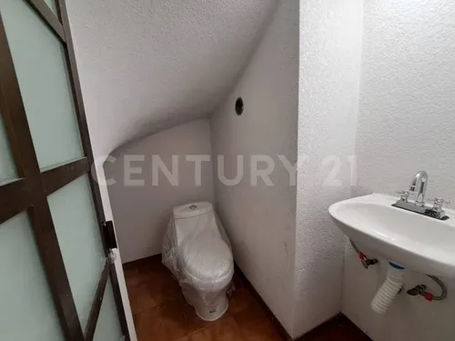 Casa En Venta En Héroes Tecámac Sexta Sección
