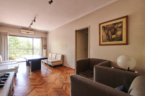 Venta Departamento 3 Ambientes C/ Balcon Frente A Plaza Irlanda - Caballito. Apto Credito.