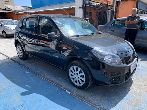 Imagem 2 de 12 de Sandero 2014 Completo Sem Entrada
