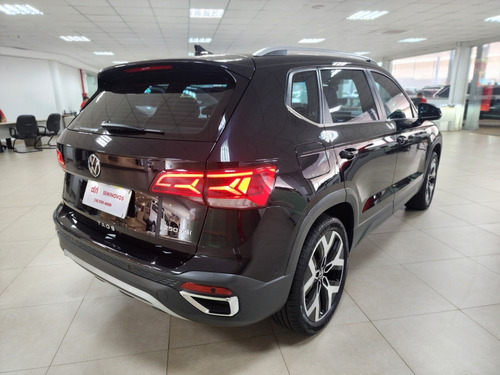 Volkswagen Taos 1.4 250 TSI TOTAL FLEX HIGHLINE AUTOMÁTICO
