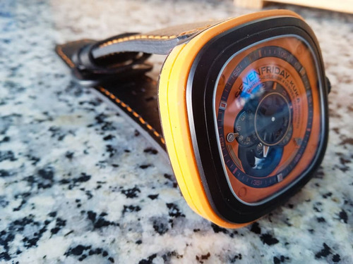 Reloj Sevenfriday Orange