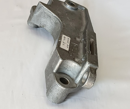 Soporte Base Motor Derecho Astra 2.2 2003/07. Gm 9156986.