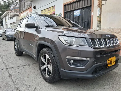 Jeep Compass 2.4 4X2 Longitude At