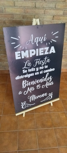 Cartel Bodas De Madera  100x70 Cm  Con Atril Incluido