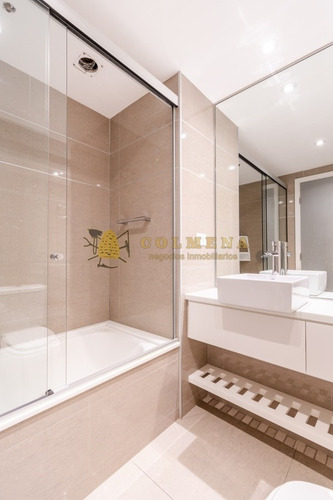 Excelente Apartamento De Dos Dormitorios Con Vista Al Mar En Venta Alexander Boulevard- Ref: 3683