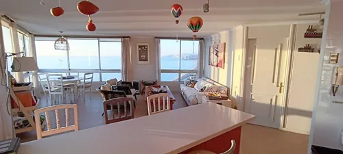 Excelente Departamento Remodelado Con Amplia Vista Al Mar