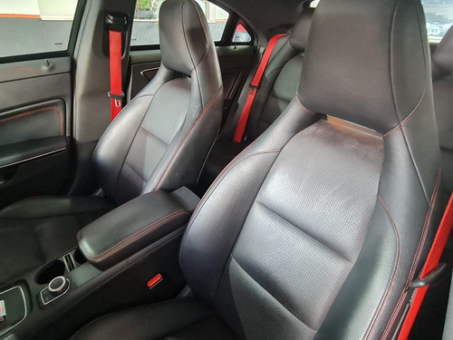 Imagem 13 de 14 de Mercedes Benz Cla-45 Amg 4matic Cgi 2.0 Tb Aut. Gasolina A