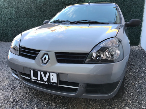 Renault Clio Authentique 1.2 16v Año 2006 - Liv Motors