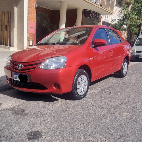 Toyota Etios 1.5 Sedan Xs