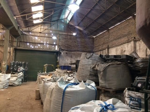 Imagen 2 de 5 de Planta Industrial Con T2 - 2200m2 - Esteban Echeverría