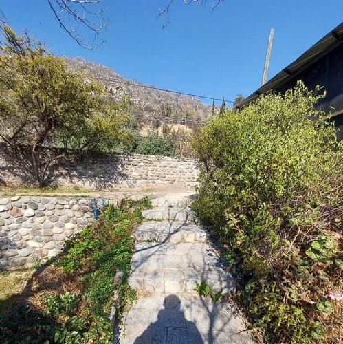 Se Vende Parcela Con 2 Casas En Pirque