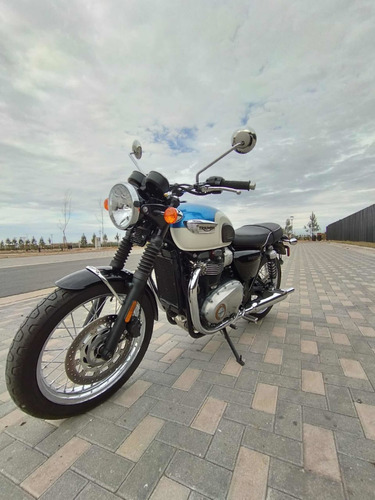 Imagen 7 de 12 de Triumph T100