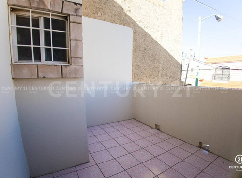 Casa En Renta En Lomas Altas Ii, Chihuahua Chih.