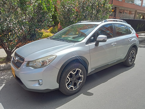 Subaru Xv 2.0 4x4 Techo Cuero 