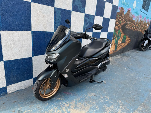 Yamaha Nmax 2023
