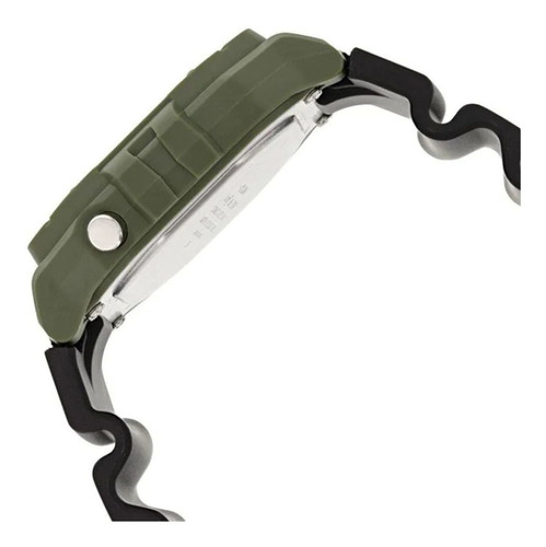 Reloj de pulsera Casio Youth W-218H de cuerpo color verde, digital, para hombre, fondo gris, con correa de resina color negro, dial negro, minutero/segundero negro, bisel color verde, luz ámbar y hebilla simple
